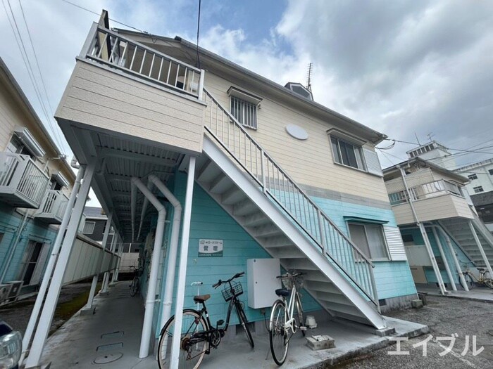 物件外観写真5　(エントランス部分)