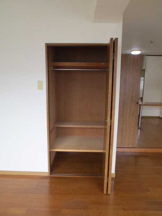 物件内観写真14　(収納)