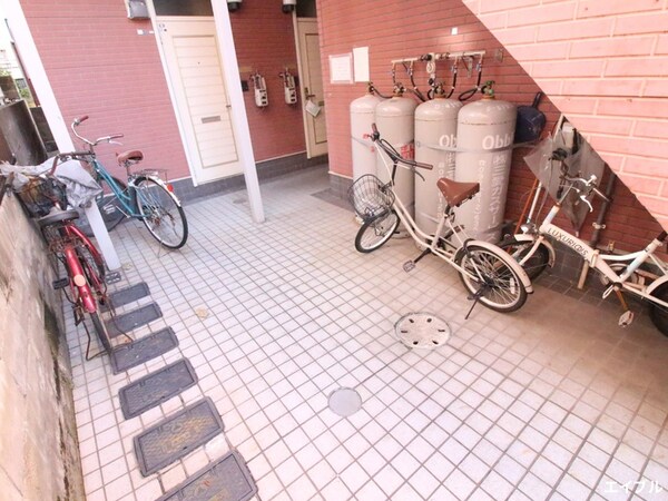 駐輪場