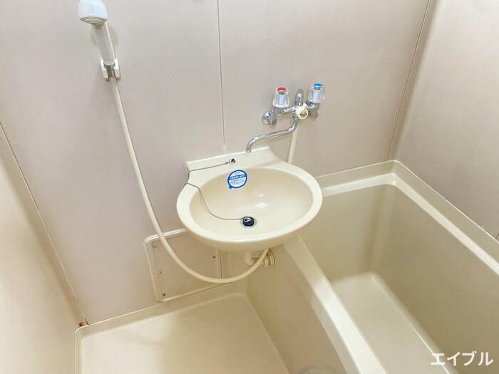 物件内観写真12　(洗面)