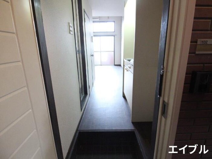 物件内観写真21　(廊下)