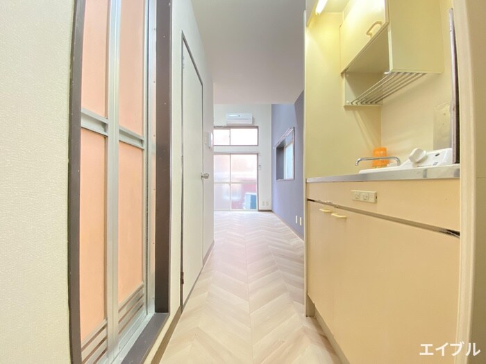 物件内観写真21　(廊下)