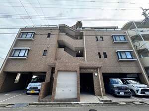 メモリープラザあかしや外観写真
