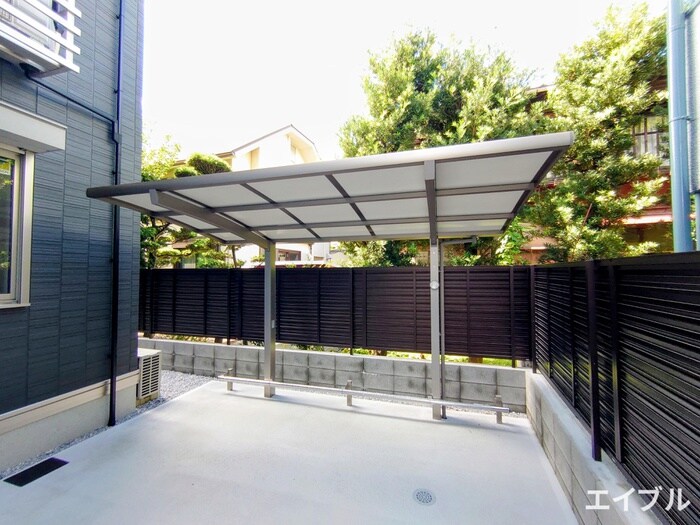 物件外観写真5　(駐輪場)