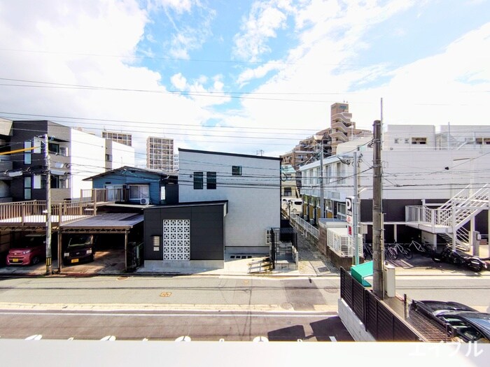 物件内観写真22　(室内からの展望)