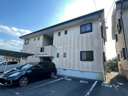 グリ－ンハイツＢ棟外観写真