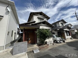長住貸家外観写真