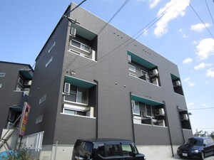 ピエス千早Ａ外観写真