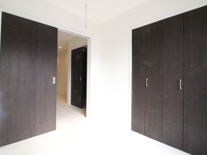 物件内観写真15　(居室)