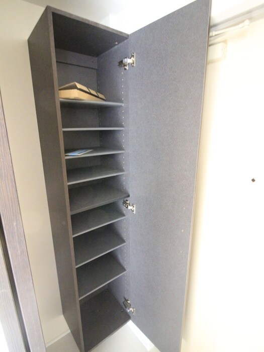 物件内観写真18　(靴箱)