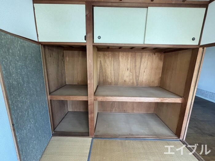 物件内観写真10　(収納)