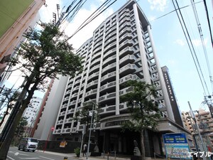 ロイヤル渡辺通１５４外観写真