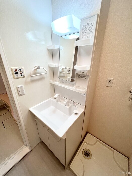 物件内観写真6　(洗面)