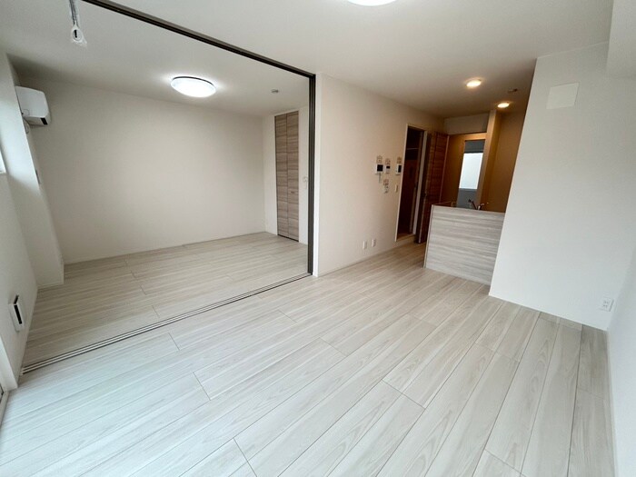 物件内観写真6　(居室)