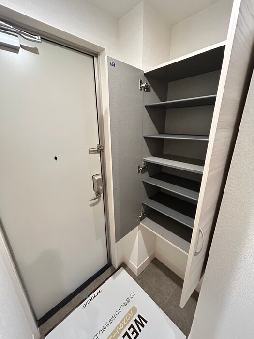 物件内観写真13　(靴箱)