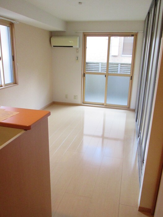 物件内観写真14　(居室)