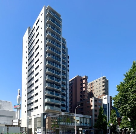 ラクレイス西新外観写真