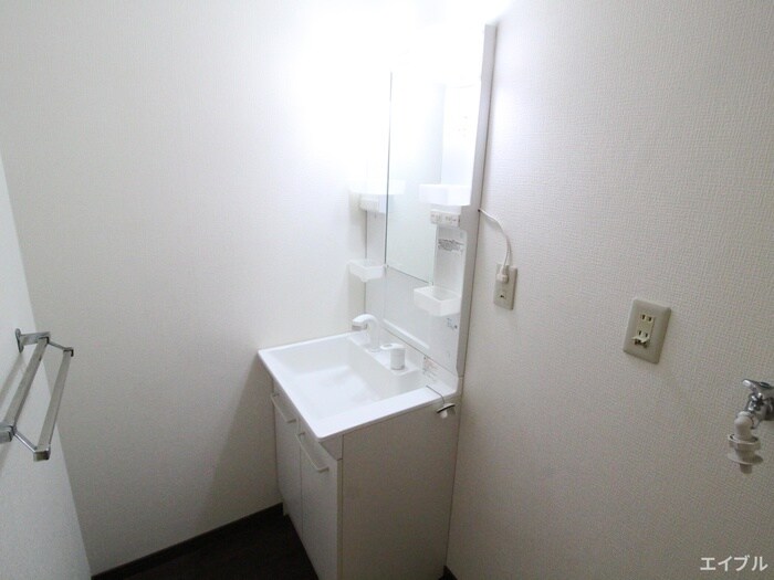 物件内観写真7　(洗面)