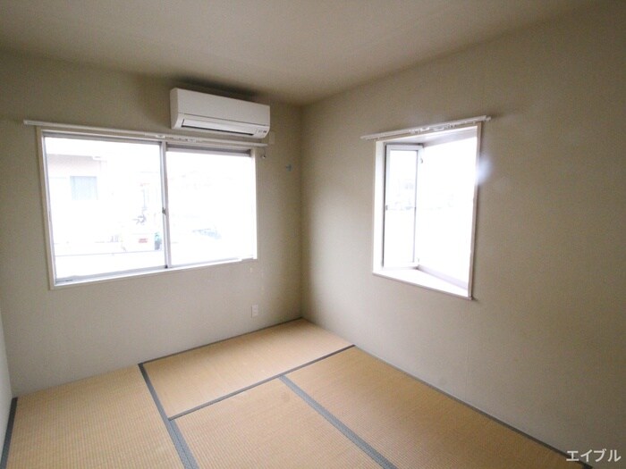 物件内観写真15　(居室)