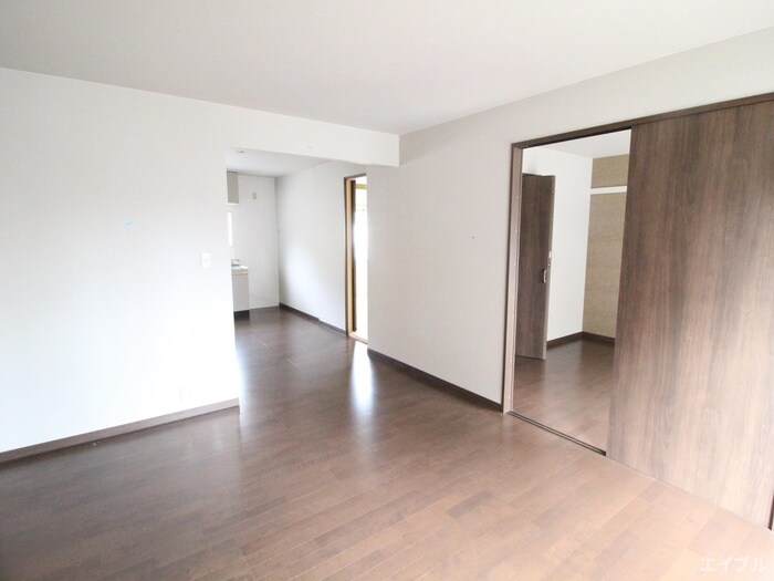 物件内観写真17　(居室)