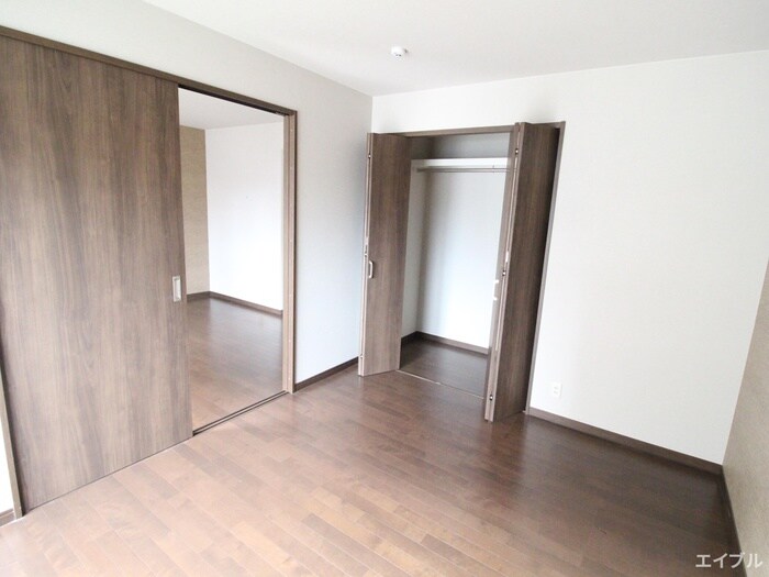 物件内観写真18　(居室)