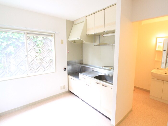 物件内観写真6　(キッチン)