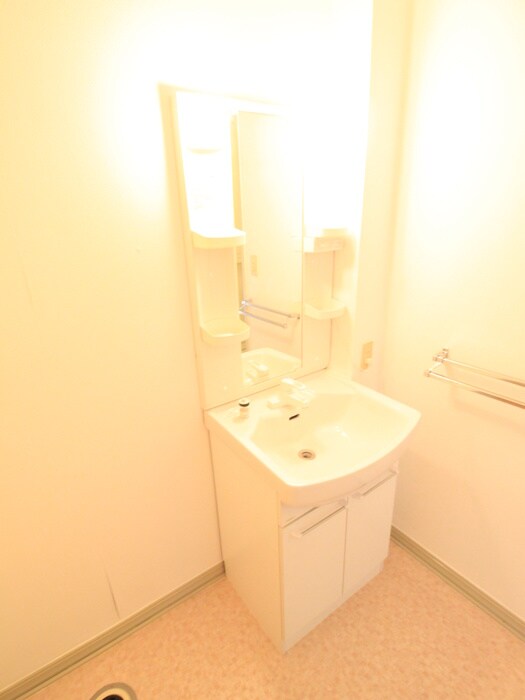 物件内観写真9　(洗面)