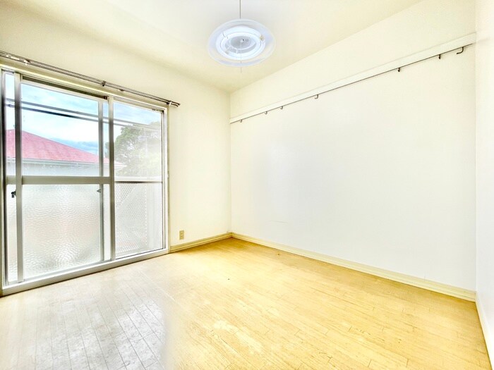 物件内観写真15　(居室)