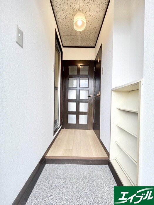 物件内観写真15　(廊下)