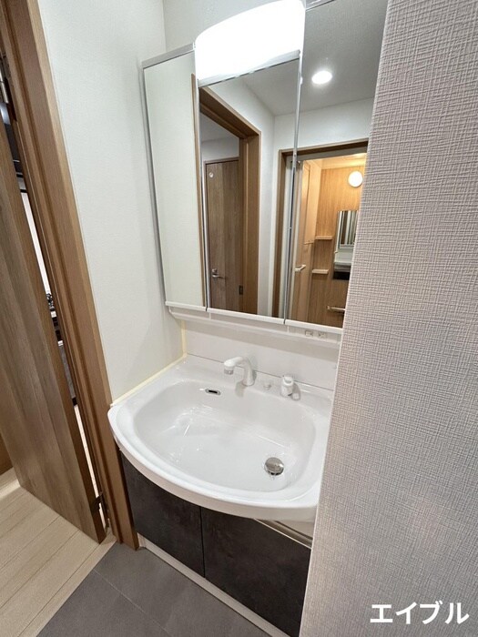 物件内観写真9　(洗面)