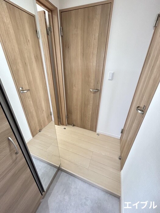 物件内観写真21　(玄関)