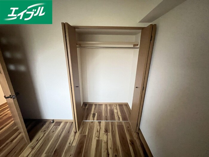 物件内観写真13　(収納)