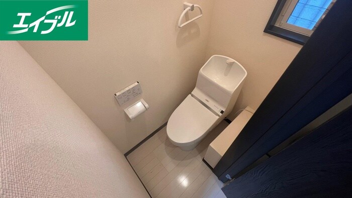 物件内観写真10　(トイレ)