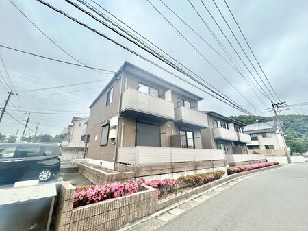 グランメゾン学研台B棟外観写真