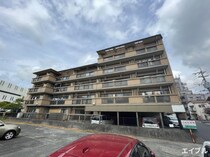 ふぁみーる志徳の外観写真