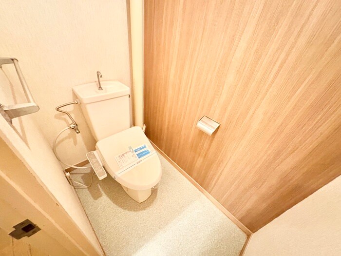 物件内観写真11　(トイレ)