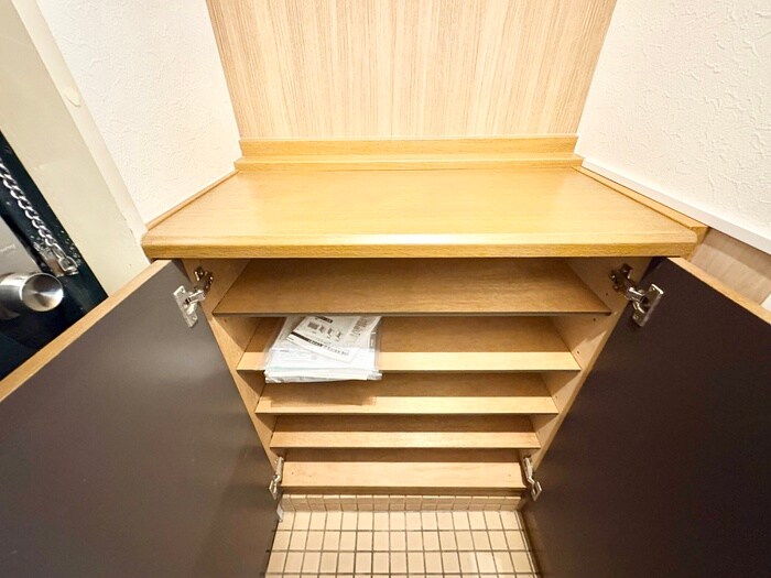 物件内観写真16　(靴箱)