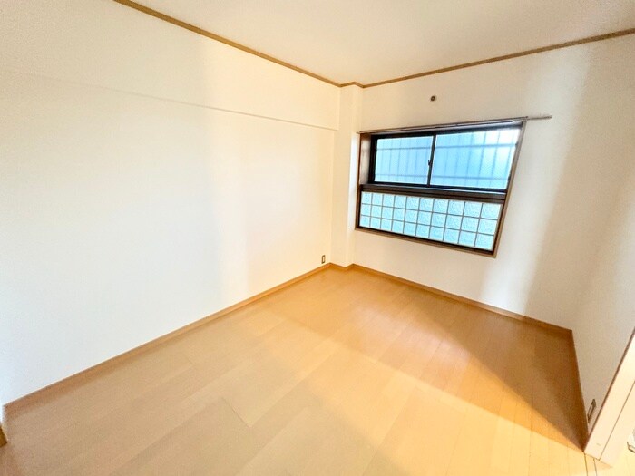 物件内観写真19　(居室)