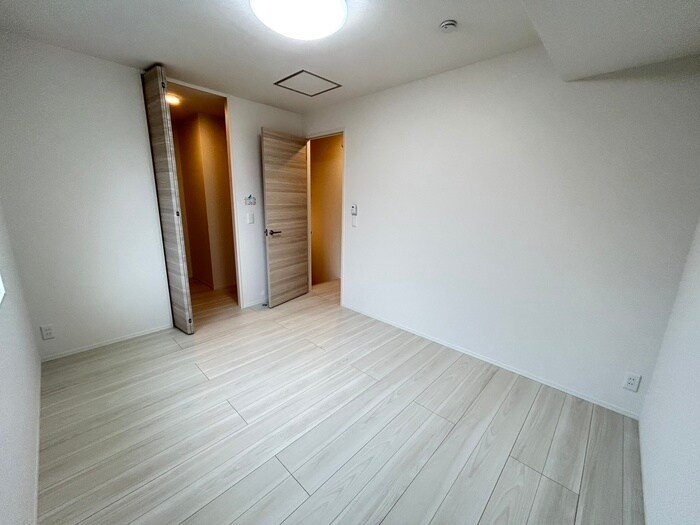 物件内観写真16　(内観写真)