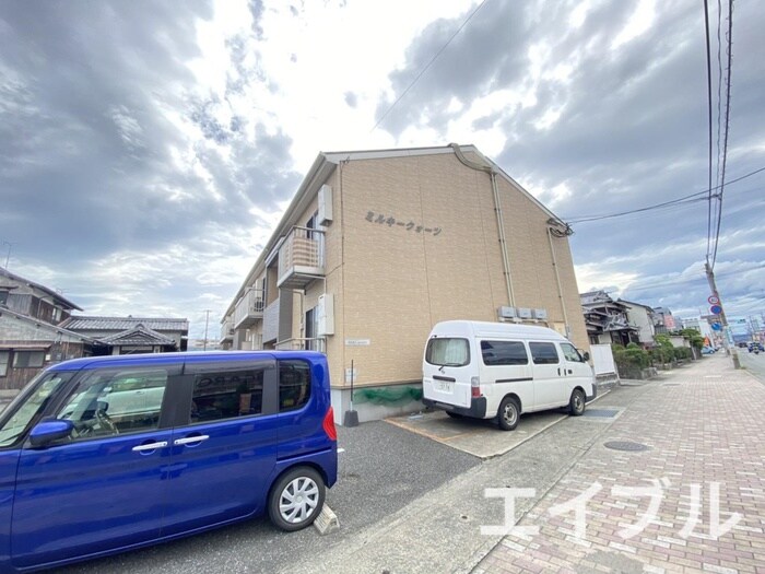 物件外観写真5　(外観写真)