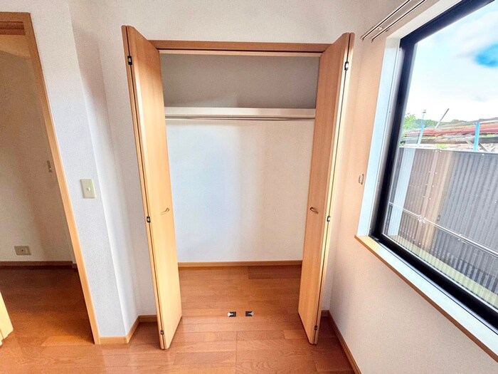 物件内観写真11　(収納)