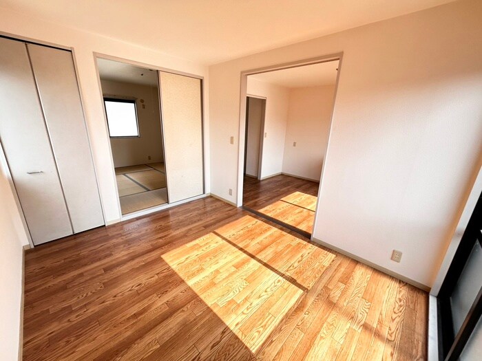 物件内観写真14　(居室)