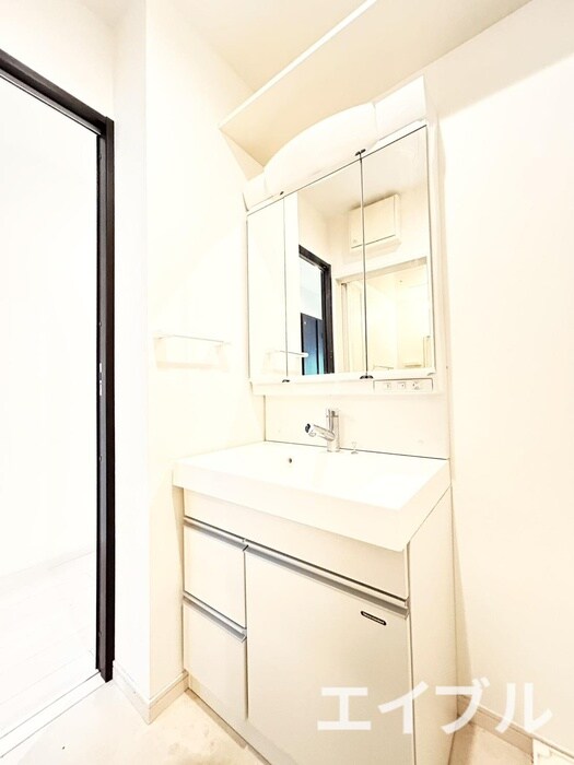 物件内観写真9　(洗面)