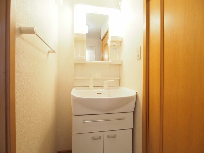 物件内観写真10　(洗面)