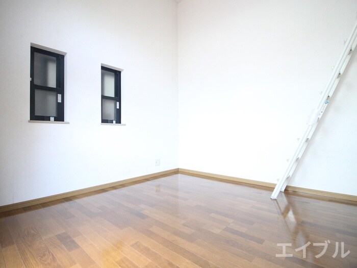 物件内観写真8　(居室)