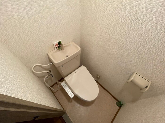 物件内観写真13　(トイレ)