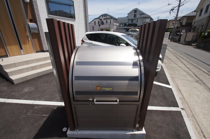 物件外観写真6　(建物設備)