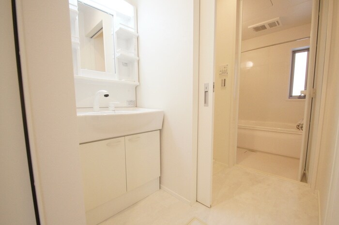 物件内観写真13　(洗面)