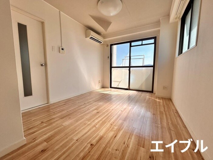 物件内観写真7　(居室)