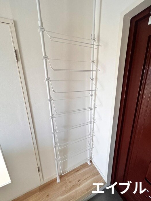 物件内観写真16　(廊下)